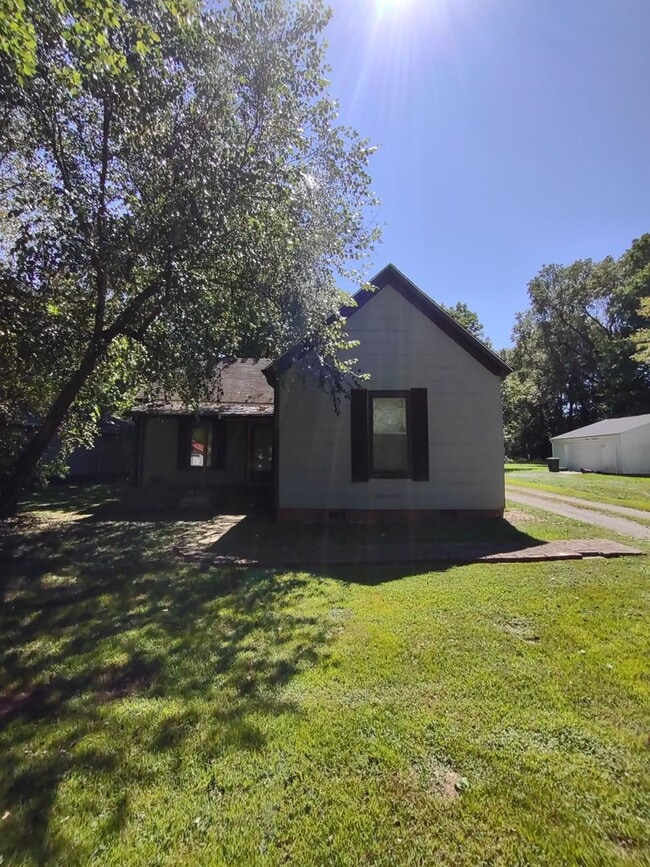 property at 2612 KY-1820