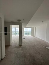 4250 Biscayne Blvd in Miami, FL - Building Photo - Building Photo