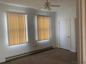 207 Diamond Blvd in Johnstown, PA - Building Photo - Building Photo