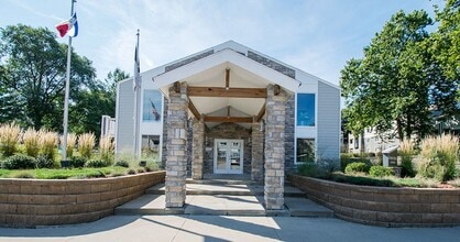 Weston Park Apartments in Des Moines, IA - Foto de edificio - Building Photo