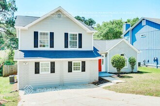 4511 Yorkdale Dr in Decatur, GA - Foto de edificio - Building Photo