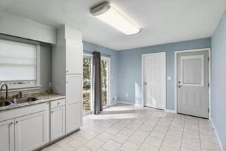 204 W Five Notch Rd in North Augusta, SC - Building Photo - Building Photo