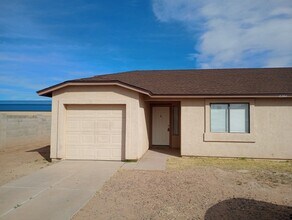 8360 W Mystery Dr in Arizona City, AZ - Building Photo - Building Photo