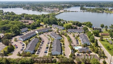 Green Meadows in Belleville, MI - Building Photo - Building Photo