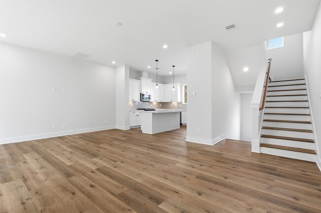 property at 9403 F Hammerly Blvd