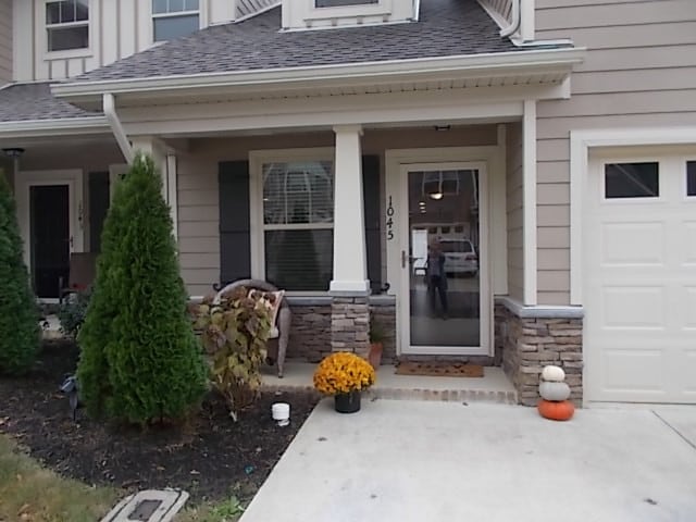 property at 1045 Neeleys Bend E