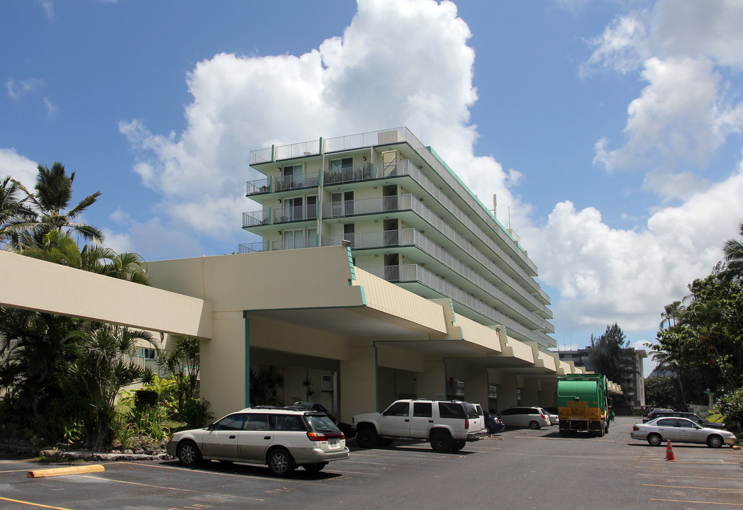 Pat's at Punalu'u in Hauula, HI - Building Photo