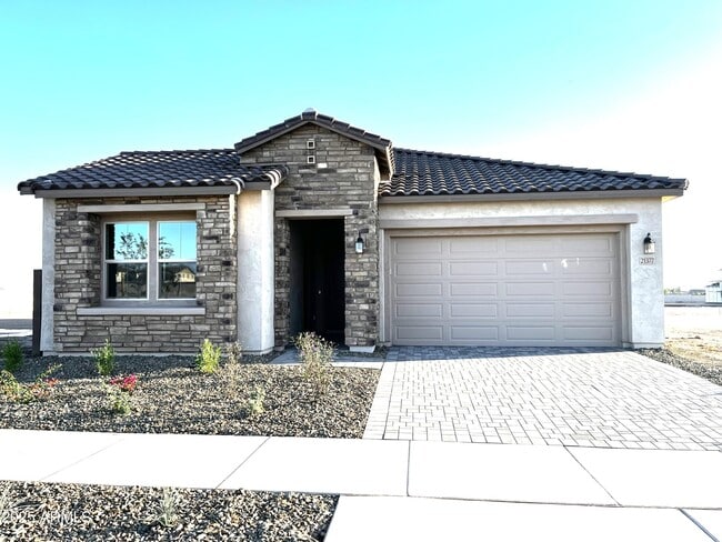 21377 E Timberline Rd