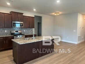 24737 Slater Mill Rd in Daphne, AL - Building Photo - Building Photo