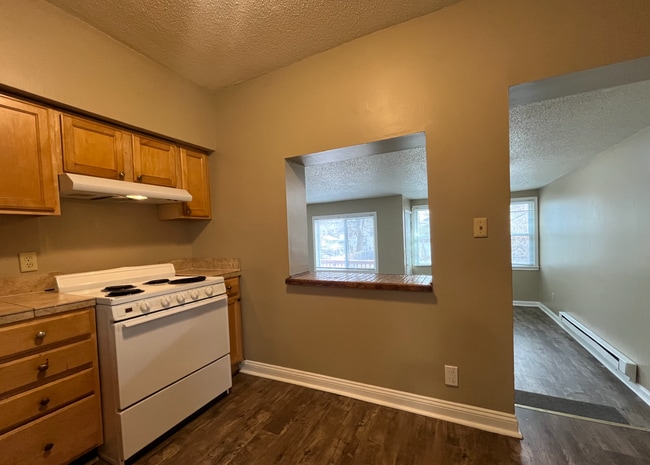 880 Wilson Ave in St. Paul, MN - Building Photo - Building Photo