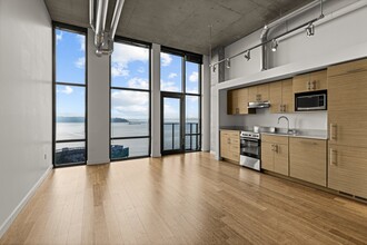 Walton Lofts in Seattle, WA - Building Photo - Building Photo