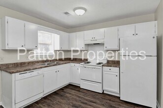 1705 Springwoods Lake Dr in Columbia, SC - Building Photo - Building Photo