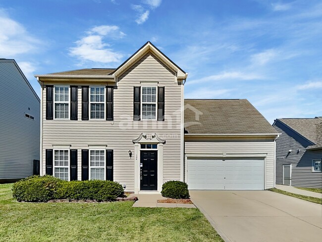 124 Barrington Dr in Mount Holly, NC - Foto de edificio - Building Photo