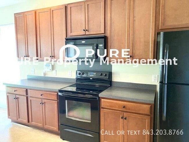 160 Avonshire Dr in Summerville, SC - Building Photo - Building Photo