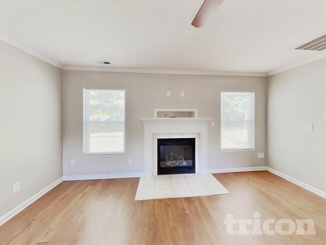 11802 Village Pond Dr in Charlotte, NC - Building Photo - Building Photo