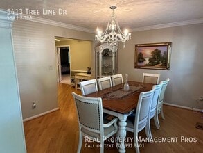 5413 Tree Line Dr in Centreville, VA - Building Photo - Building Photo
