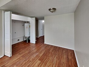 6646 Loch Langham Dr in Houston, TX - Building Photo - Building Photo