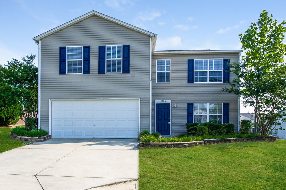 1928 Slumber Oaks Ct in Huntersville, NC - Foto de edificio