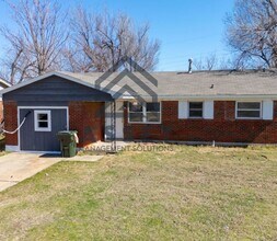 1216 McGregor Dr in Midwest City, OK - Building Photo - Building Photo