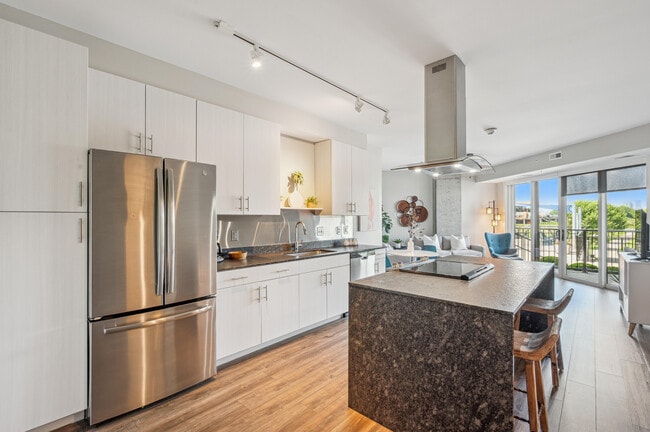 Waterside at River Park Apartments