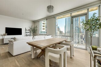 222 West Ave in Austin, TX - Building Photo - Building Photo