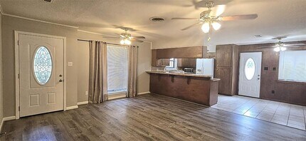 1478 Apache Dr in Montgomery, TX - Building Photo - Building Photo