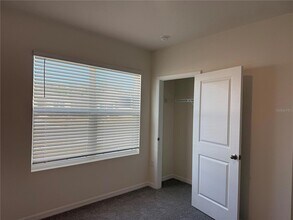 1043 Morfontaine St in Daytona Beach, FL - Foto de edificio - Building Photo