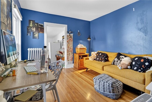 property at 607 N Cayuga St