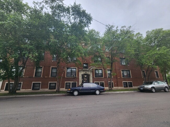 property at 307 E 50th St