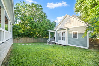 614 S 12th St in Nashville, TN - Building Photo - Building Photo