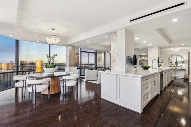 property at 15 Greenway Plz