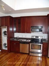 600 Columbia Rd, Unit 27 in Boston, MA - Building Photo - Building Photo