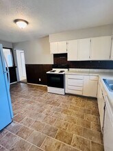 411 N Jefferson St in Junction City, KS - Building Photo - Building Photo