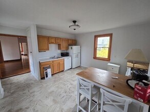 86 Butler St, Unit Butler in Boston, MA - Building Photo - Building Photo