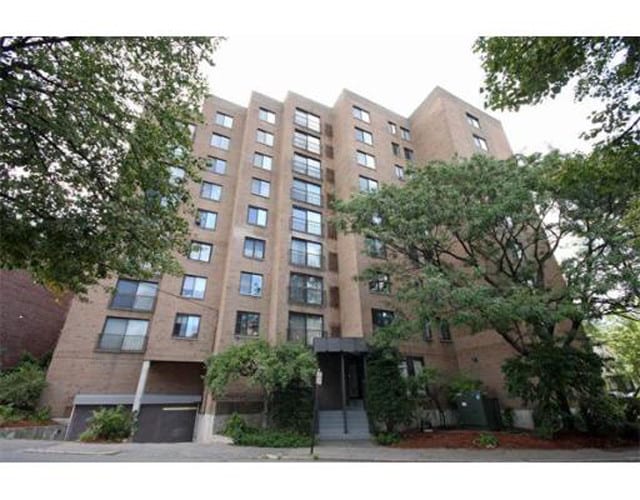 1243 Beacon St, Unit 3C, Unit 3C