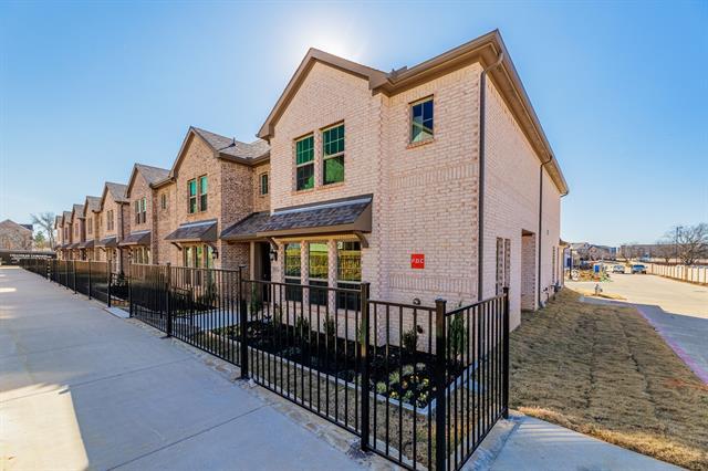 property at 914 Cotton Gin Ln