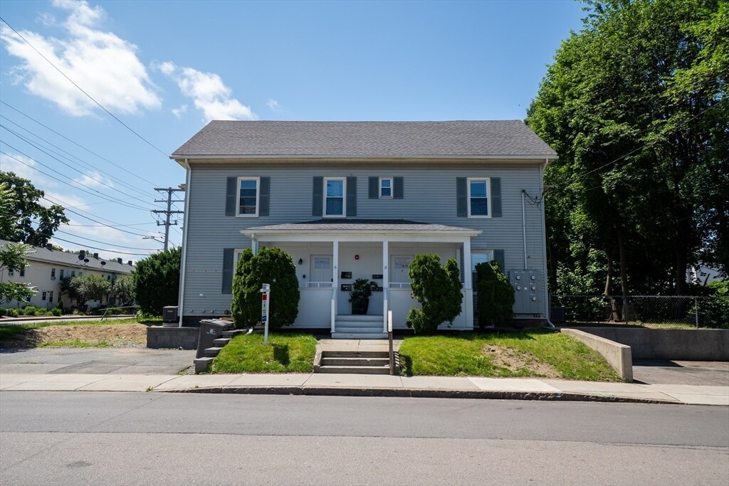 6-8 Claflin St in Framingham, MA - Building Photo
