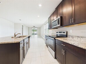 38707 Finn Clover Ln in Zephyrhills, FL - Building Photo - Building Photo