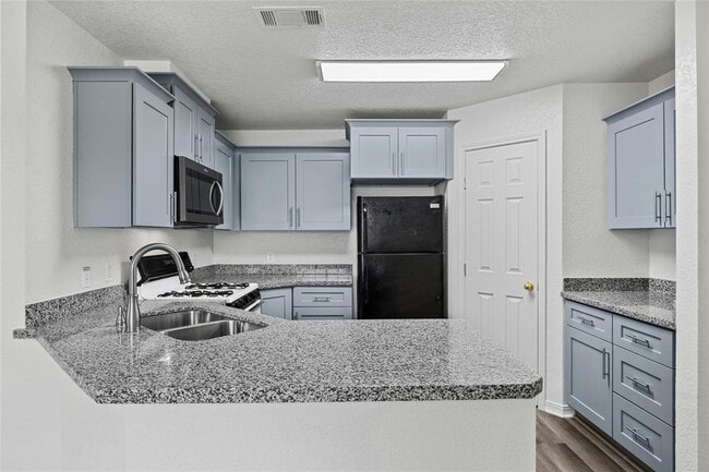 502 Rockmoor Dr in Georgetown, TX - Building Photo - Building Photo