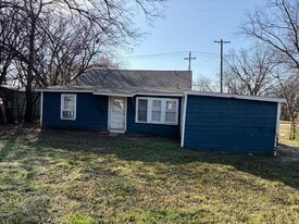 903 6th Ave NW in Ardmore, OK - Building Photo