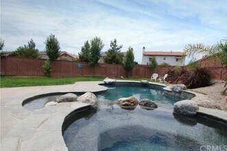 27180 Frost Ct in Menifee, CA - Building Photo - Building Photo