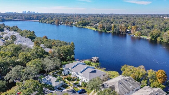 4132 Dolphin Dr in Tampa, FL - Building Photo - Building Photo