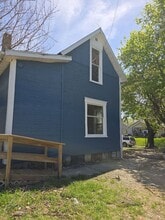 1210 W Powers St in Muncie, IN - Building Photo - Building Photo