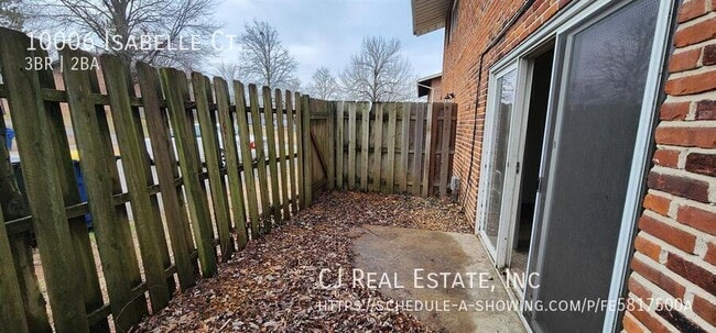 10006 Isabelle Ct in St. Ann, MO - Building Photo - Building Photo