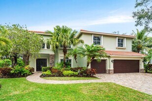 257 Spoonbill Ln N in Jupiter, FL - Building Photo