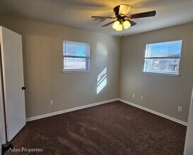 777 NW 1st St in Moore, OK - Building Photo - Building Photo