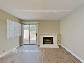 7340 Coffeyville Ave in Las Vegas, NV - Building Photo - Building Photo