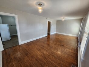 3017 Grandview St, Unit 3017 in Colorado Springs, CO - Foto de edificio - Building Photo