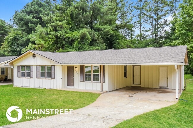 2830 Foxlair Trail in College Park, GA - Building Photo - Building Photo