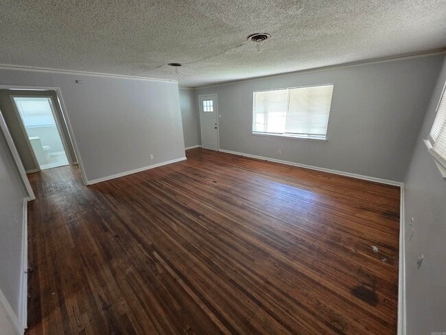 property at 3805 Mellene Dr